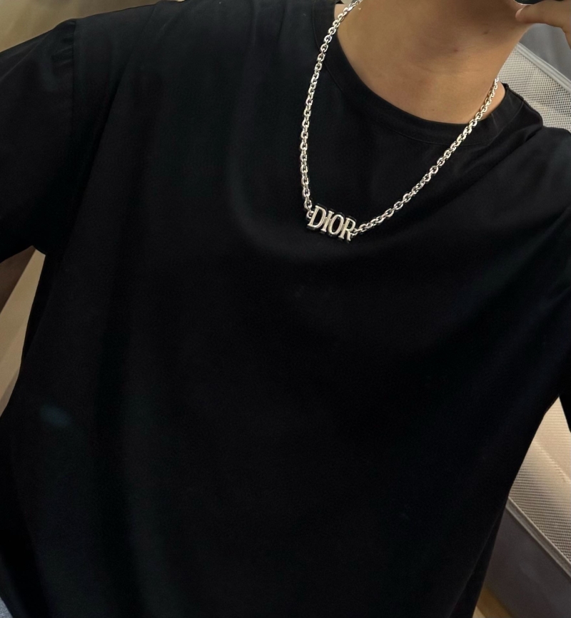 chr1st1an D10r necklaces